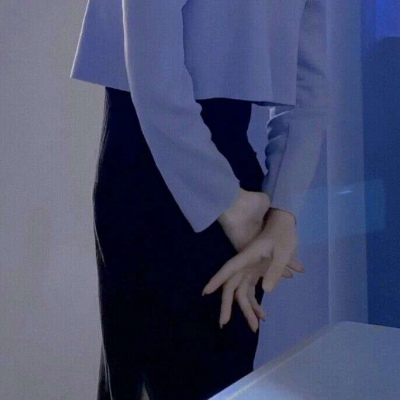 2025微信头像图片成熟稳重女