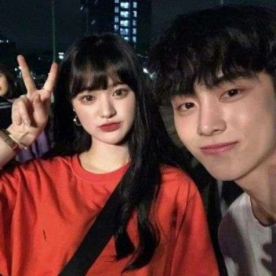 2025情侣头像真人超甜图片