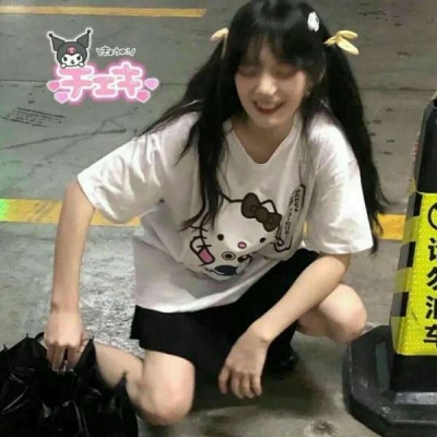 2025最火头像真人女生可爱图片