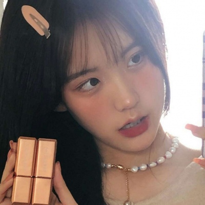 抖音头像图片2025最新款女