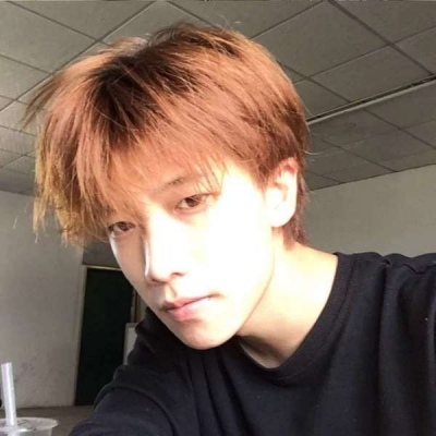 2025年好看的微信头像男生图片