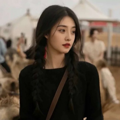 微信头像女生神明真人图片