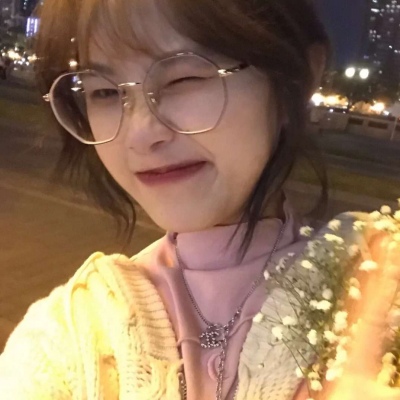 微信头像女生神明真人图片