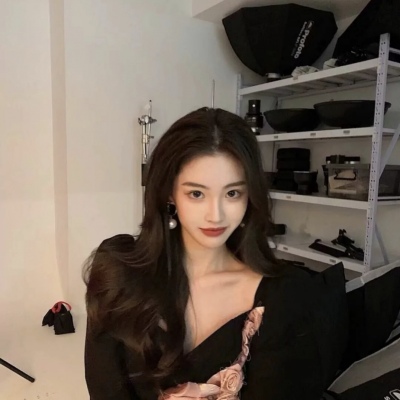 2025最火闺蜜女头图片