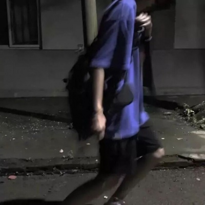 2025抖音上很火的男生头像图片