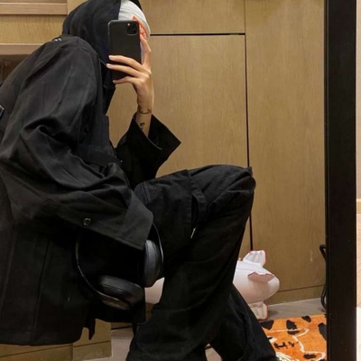 2025头像男生丧系真人图片