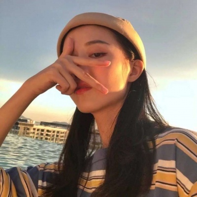 2025最潮流真人头像女生高清图片