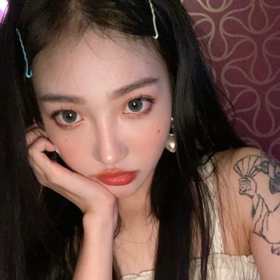 2026最火霸气高冷风女生微信头像