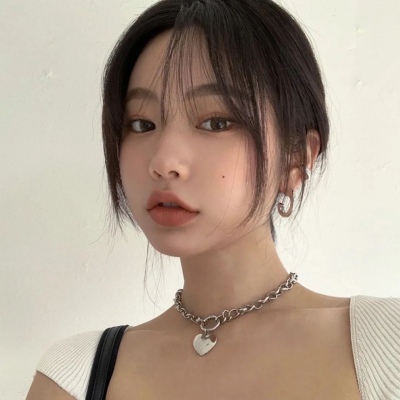 2026最火霸气高冷风女生微信头像