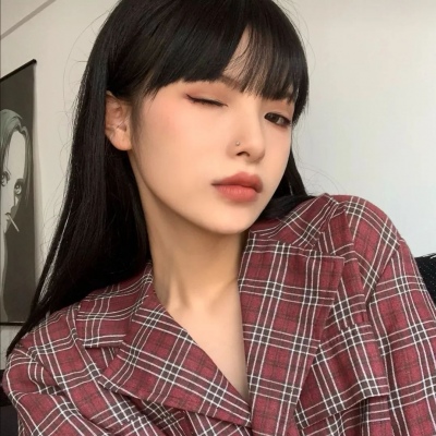 2026最火霸气高冷风女生微信头像