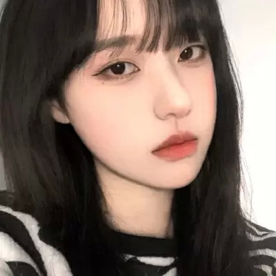 图片2025新图片真人女