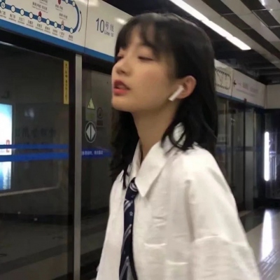 抖音女头2025漂亮图片