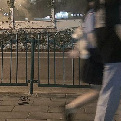 情侣头像超甜2025一左一右双人图片