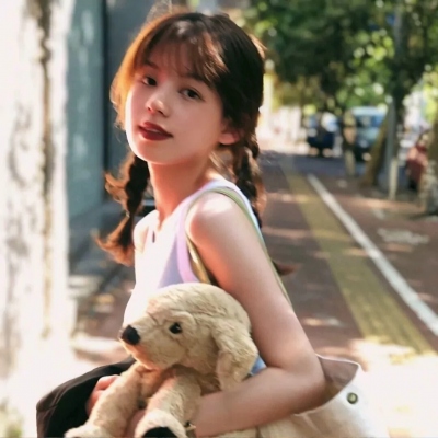 2025年温柔女头真人仙气图片