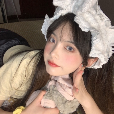 2025QQ女头真人照片