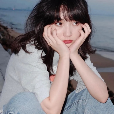 抖音女头2025漂亮图片