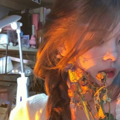 2025最火稀有的女头像图片