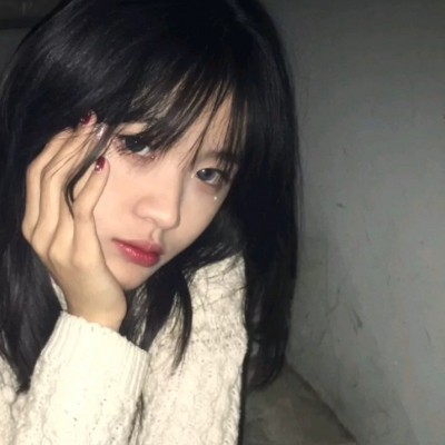 2025最火稀有的女头像图片