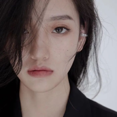 个性头像2025最新版女生图片