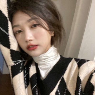 2025最潮女头图片