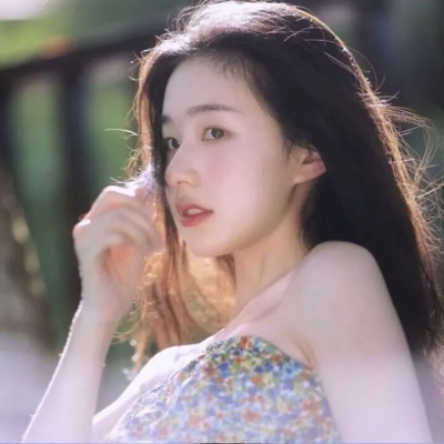 女生QQ头像图片2025最火爆