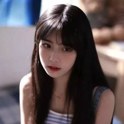 女头2025高冷真人图片