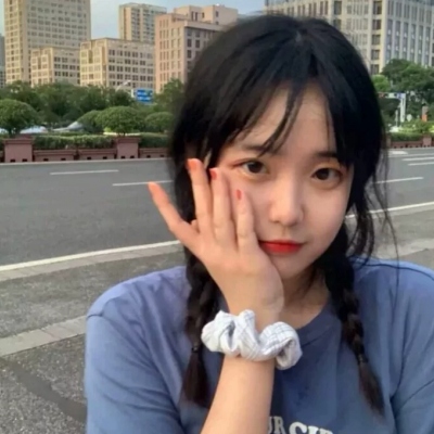 2025最火稀有的女头像图片
