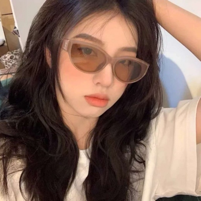 2025QQ女头真人照片