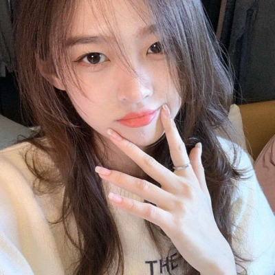 2025最潮女头图片
