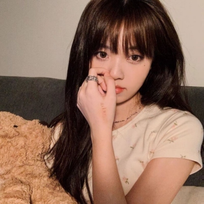 2025最潮女头图片