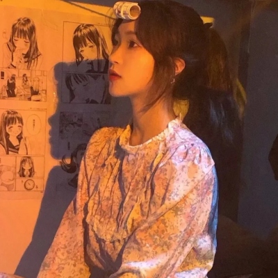 2025最潮手机壁纸女生头像图片
