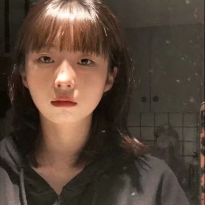美女的生活照图片头像