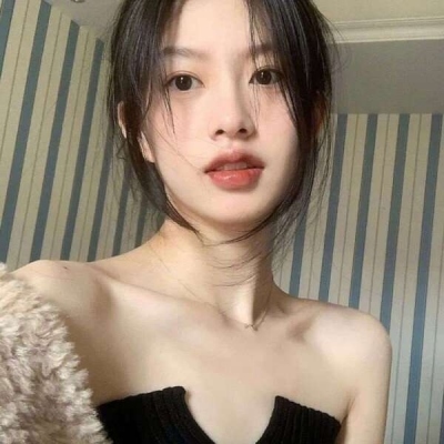 2025年最新唯美真人美女头像图片