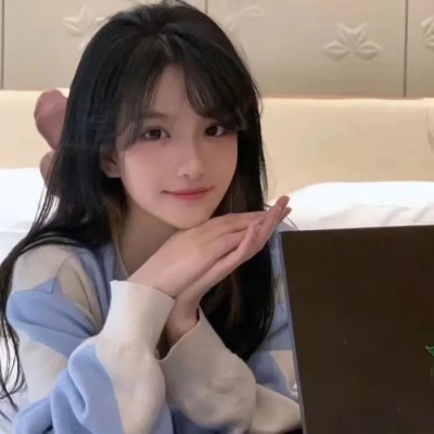 2025很好看的女生头像真人图片
