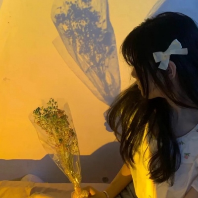 2025最新头像女生潮流图片