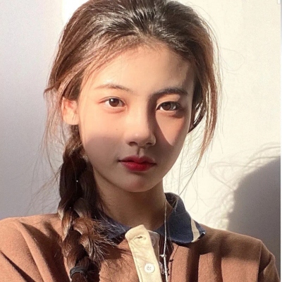 2025最美女生头像图片
