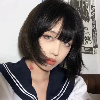 QQ头像图片2025最火爆女生