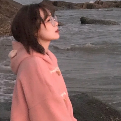2025最流行真人女生头像图片