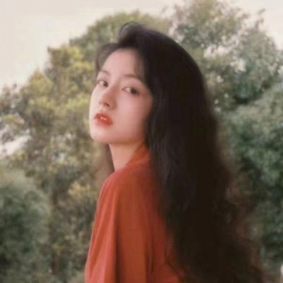 2025年最酷的微信头像女生图片