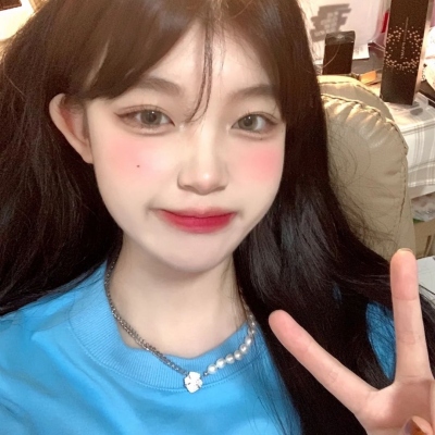 女生微信头像2025最火爆图片