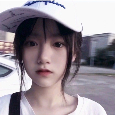 2025戴帽头像女最新版的图片
