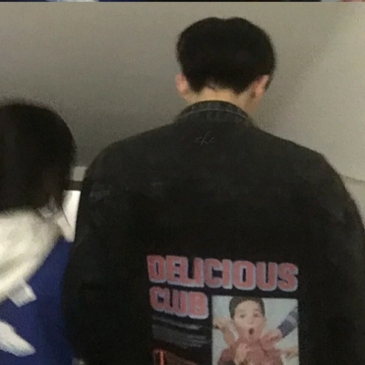 高级感情侣头像真人一人一半