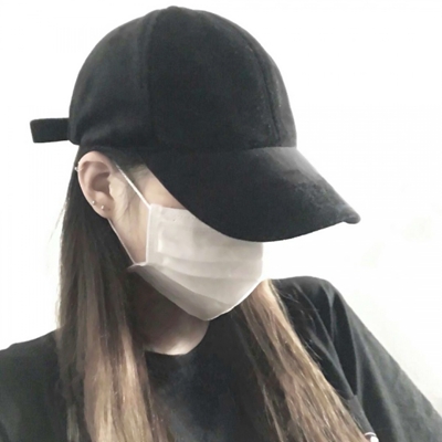 2025戴帽头像女最新版的图片