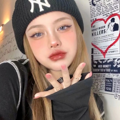 2025最好看的头像女生高清照片