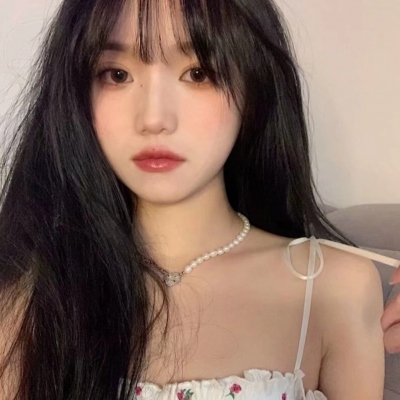 2025最好看的头像女生高清照片