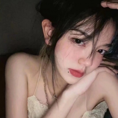 2025最好看的头像女生高清照片