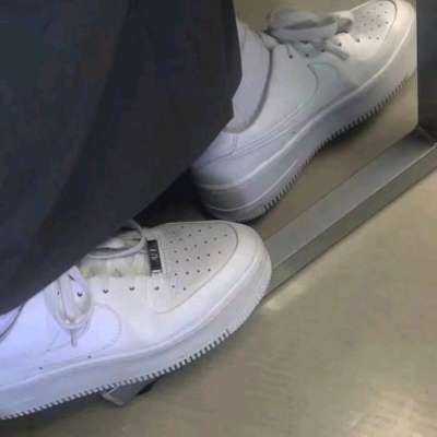 2026最火微信背景图丧系头像