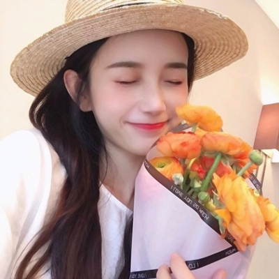 2025戴帽头像女最新版的图片