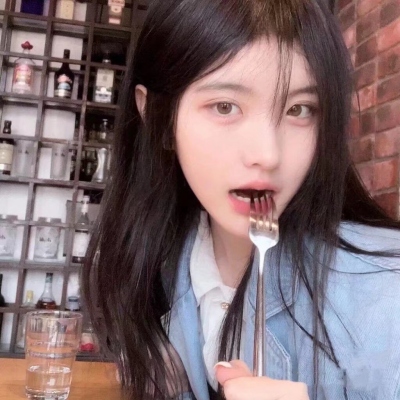 微信头像图片2025最火爆女生头像
