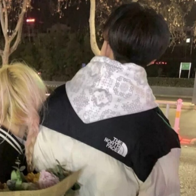 独一无二的真人情头高清一左一右